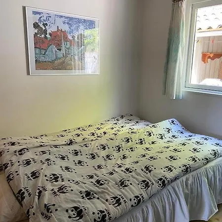 In Spottrup With 2 Bedrooms And Jacuzzi * Lihme