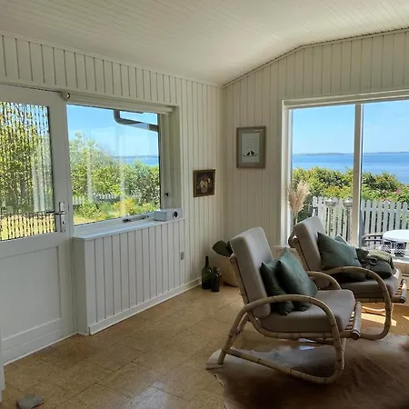 Ferienhaus In Spottrup With 2 Bedrooms And Jacuzzi Lihme
